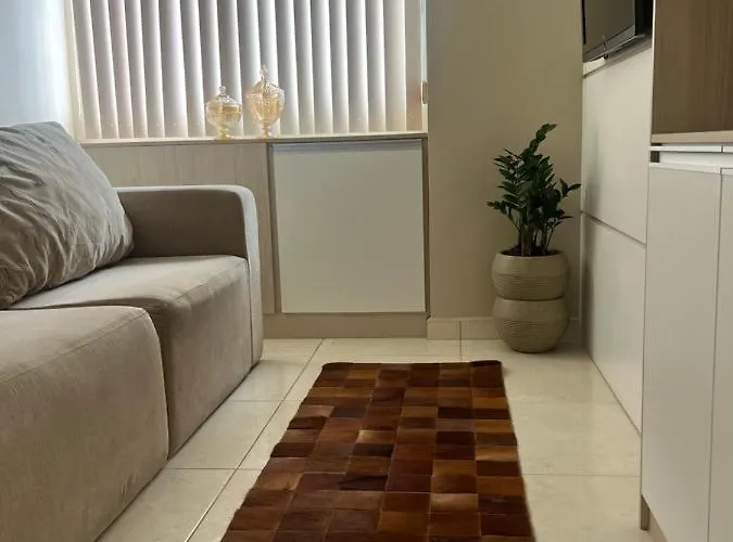 Apartamento no centro de Curitiba,bem localizado e confortável